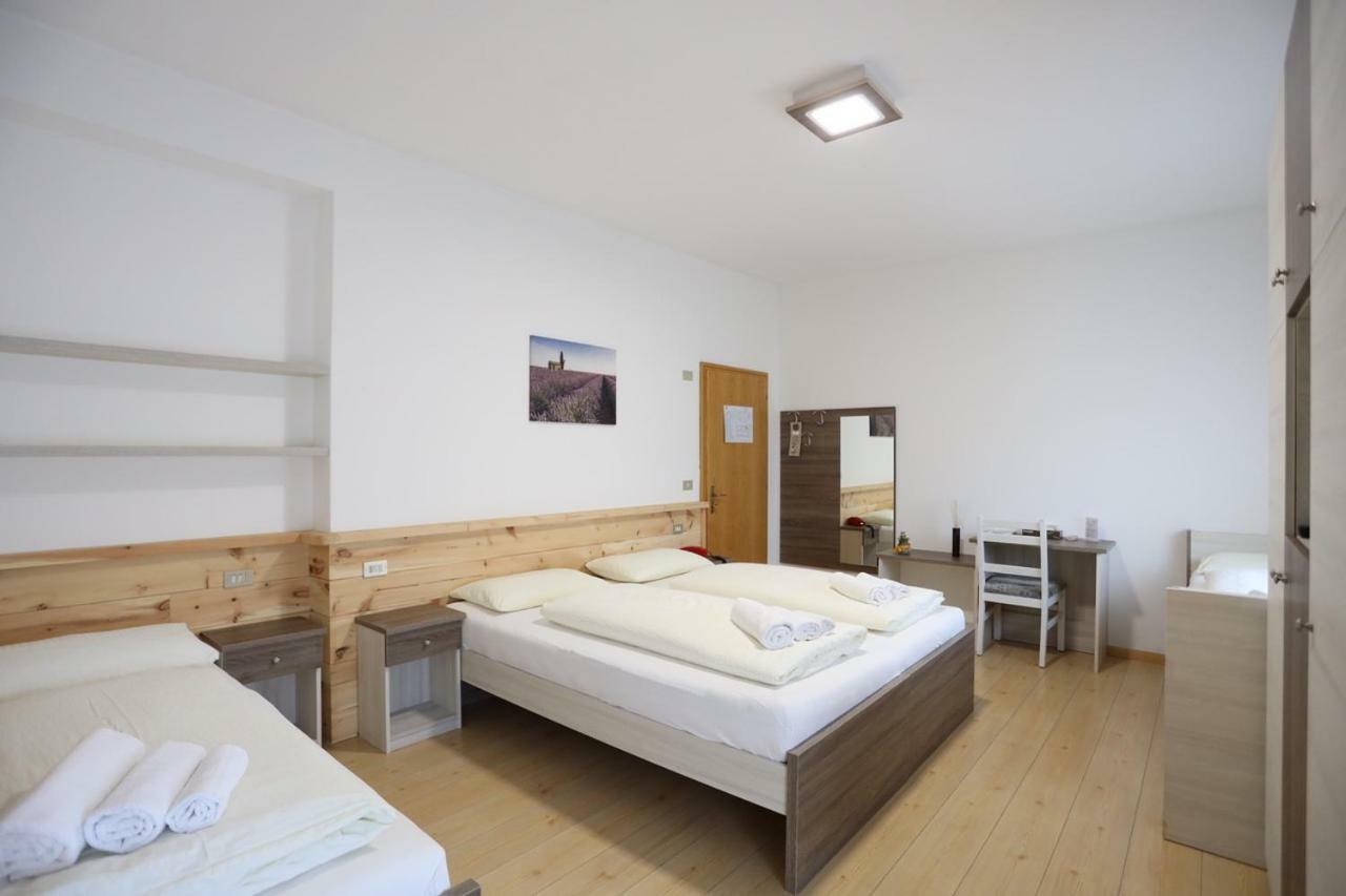 Albergo Bellaria Carano  Buitenkant foto